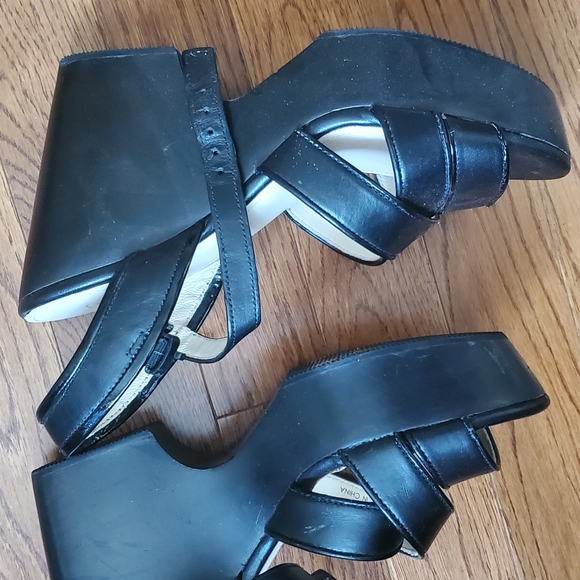 Coach black very comfortable platform sandals - Picture 5 of 5